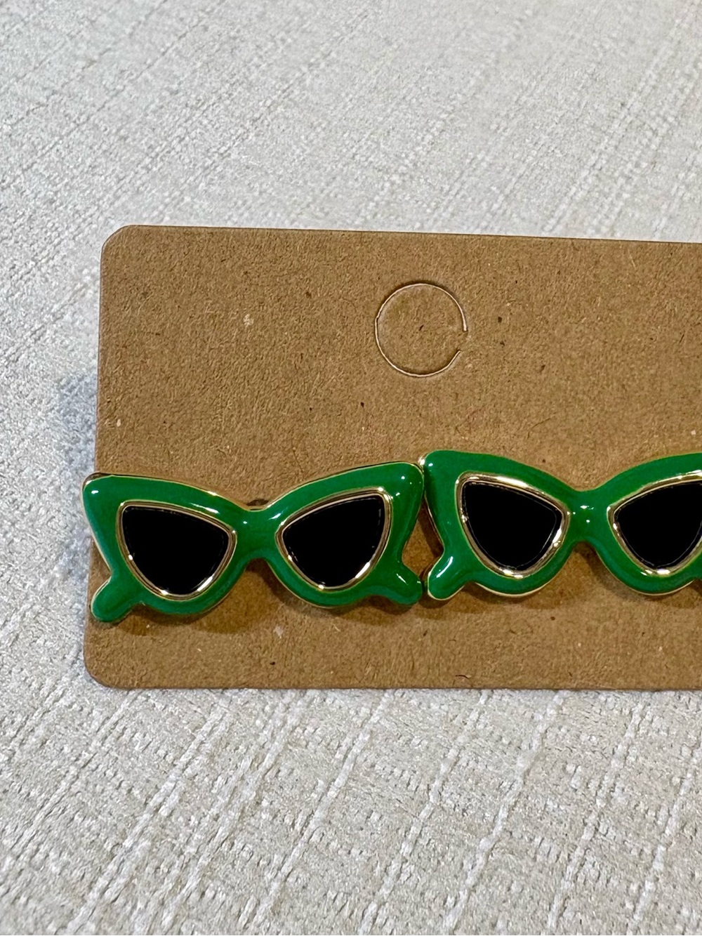 Kate Spade green cat eye sunglasses pierced earrings